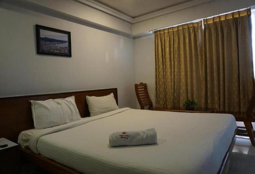 Quarto Estandar, Kings Cross Residency