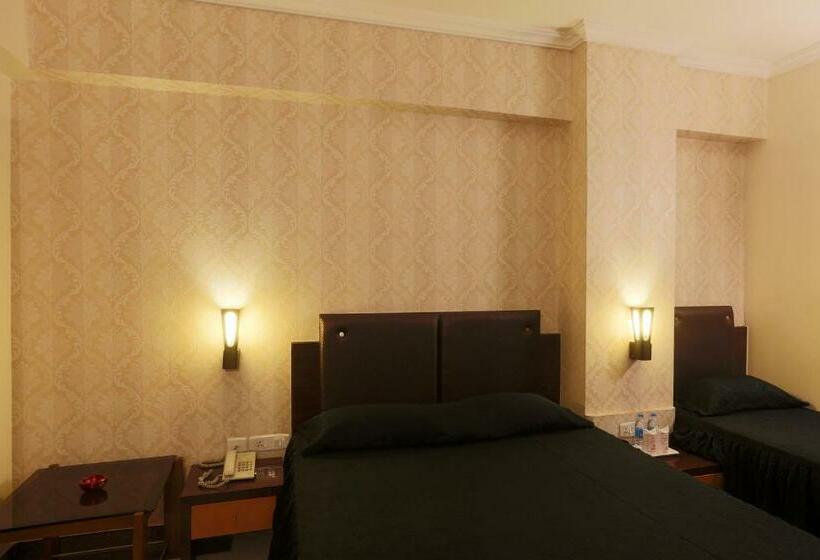 디럭스 룸, Millennium