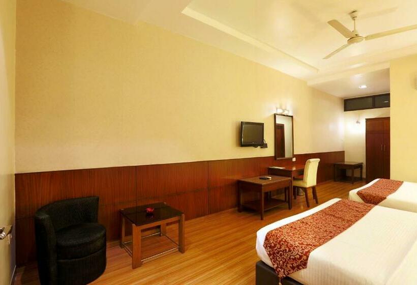 수피리어 패밀리 룸, Millennium