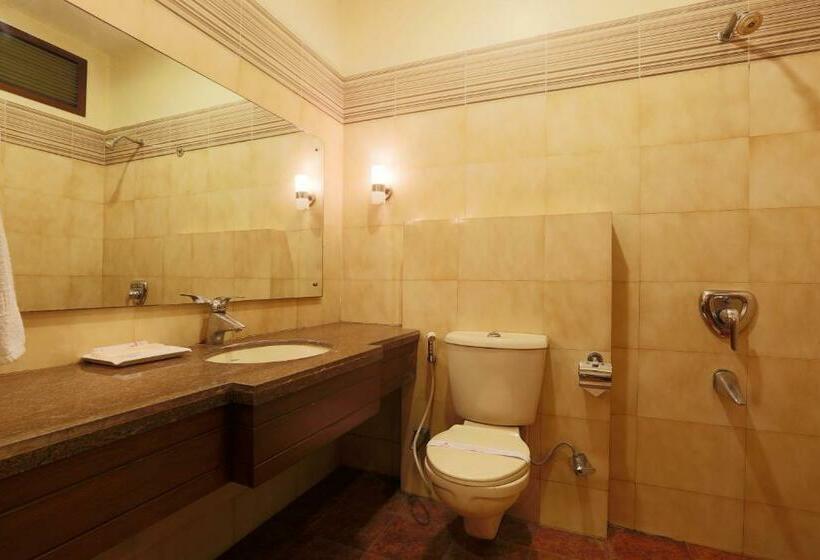 수피리어 패밀리 룸, Millennium