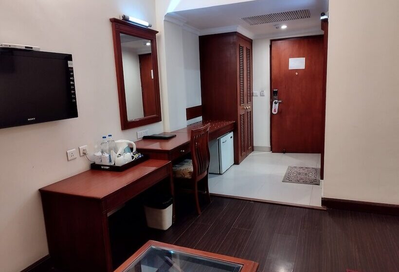 اتاق لوکس, Sepal