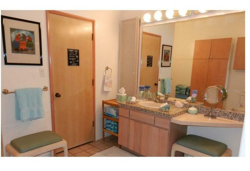 Suite, Adventure In Paradise