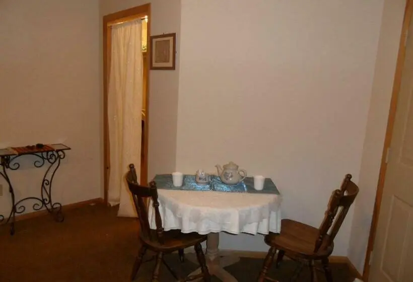 Deluxe Suite Sea View, Homer Stay And Play