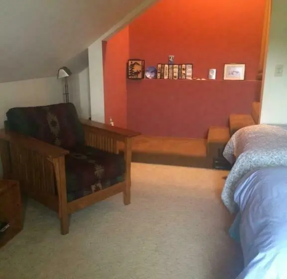Standard Kolmen Hengen Huone, Homer Stay And Play