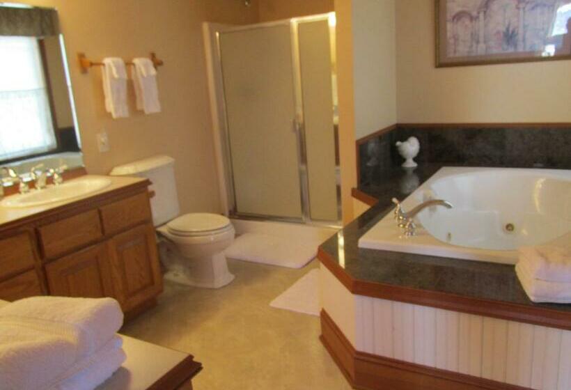 带大床的标准间, Mansion Inn Lake Stevens