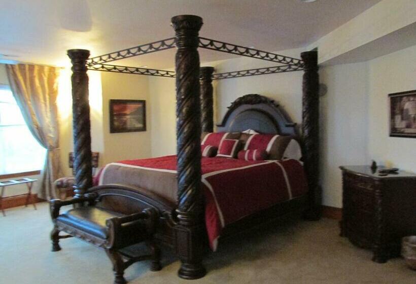 带大床的标准间, Mansion Inn Lake Stevens