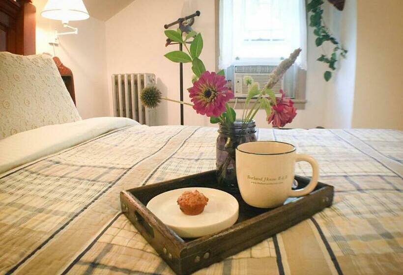 スタンダードルーム, The Borland House Inn