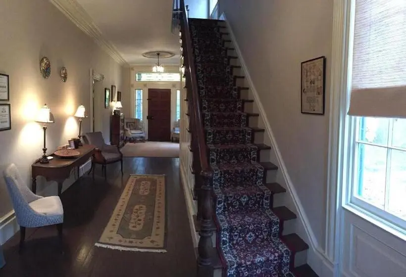 キングサイズベッドのデラックススイート, The Borland House Inn