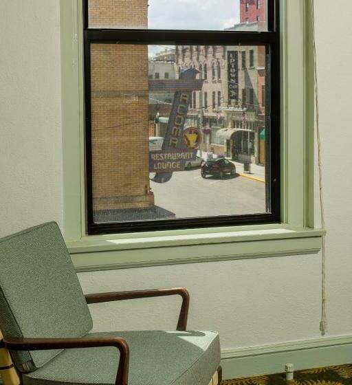 סוויטה, Finlen Hotel And Motor Inn