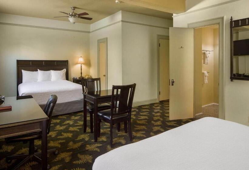 חדר דלוקס מיטת קווין, Finlen Hotel And Motor Inn