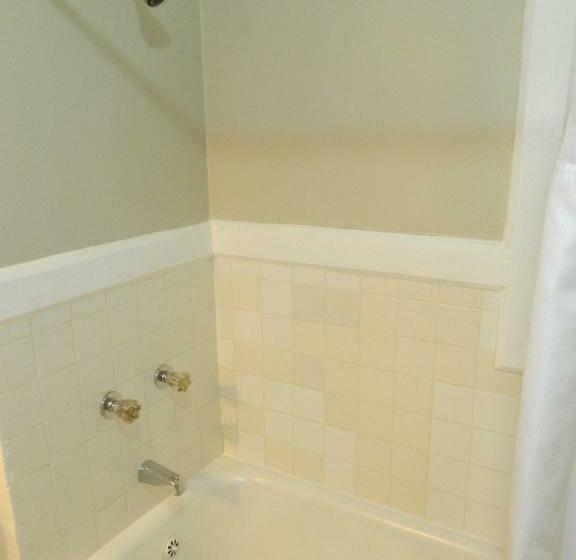 Quarto Estandar, Admiral