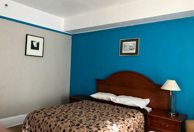 Quarto Estandar, Admiral
