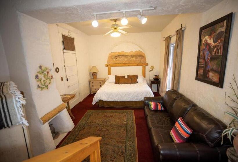 Полулюкс, Bisbee Grand