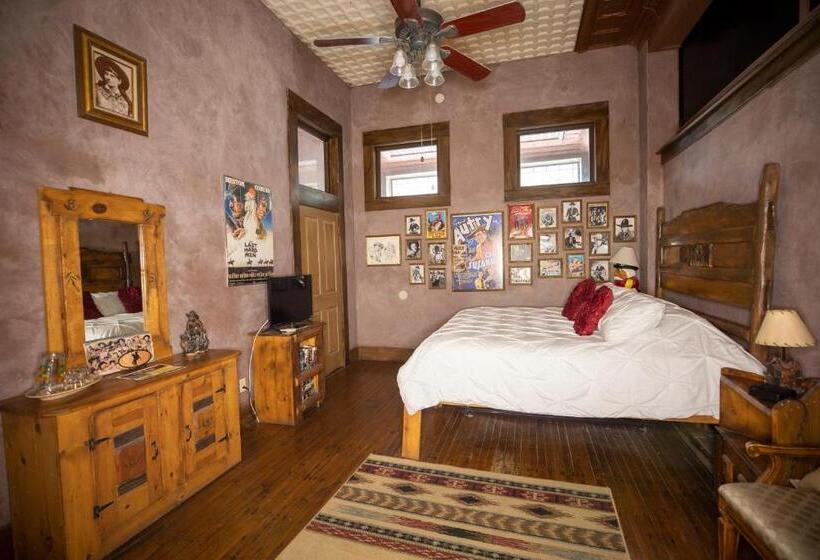 Люкс Deluxe Кровать Кинг, Bisbee Grand