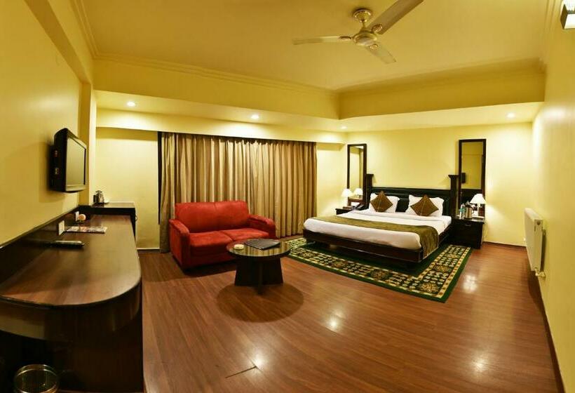 اتاق لوکس, Indraprastha Resort Dalhousie