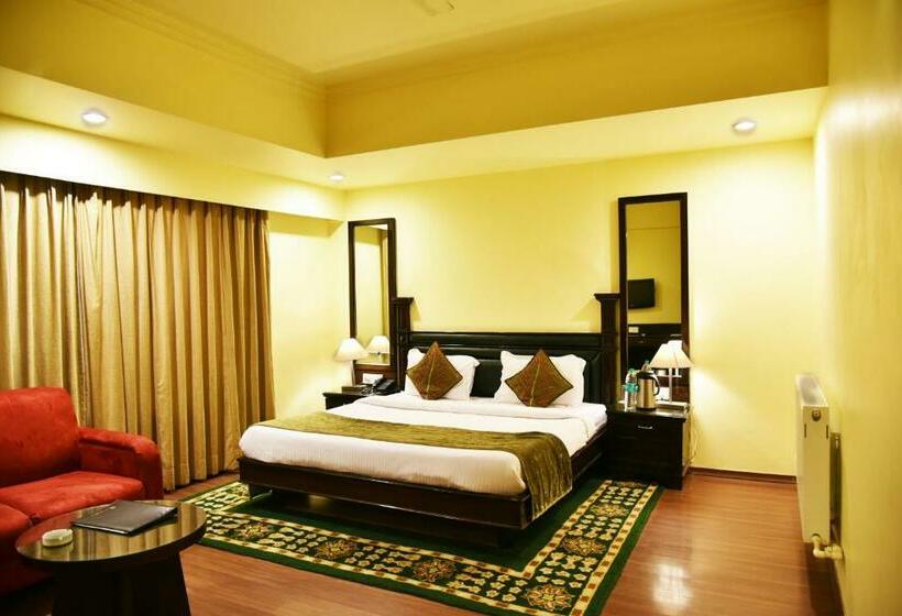 디럭스 룸, Indraprastha Resort Dalhousie