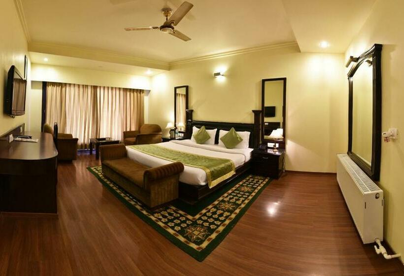 اتاق لوکس, Indraprastha Resort Dalhousie