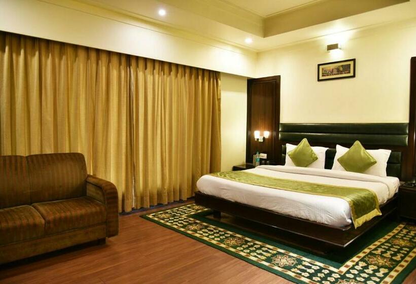 디럭스 룸, Indraprastha Resort Dalhousie