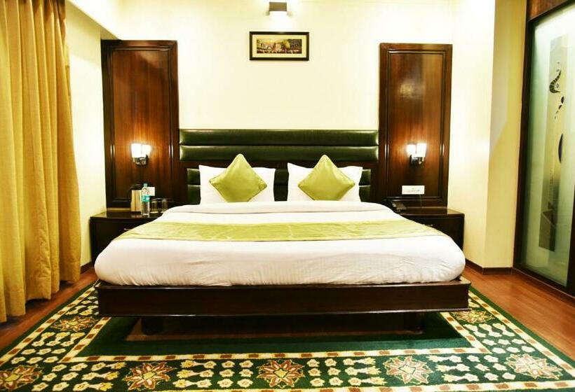 اتاق لوکس, Indraprastha Resort Dalhousie