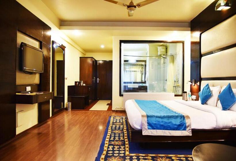 اتاق لوکس, Indraprastha Resort Dalhousie