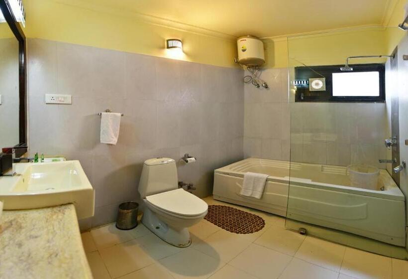 디럭스 룸, Indraprastha Resort Dalhousie