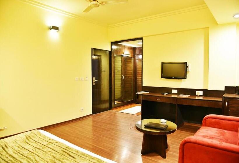 سوییت, Indraprastha Resort Dalhousie