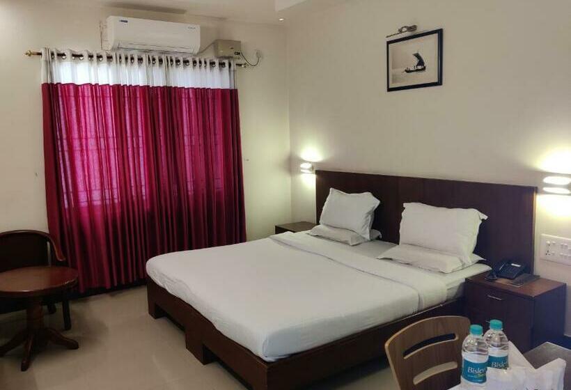 수피리어 룸, Metro Plaza Hotel By Rak Rooms, Mangaluru