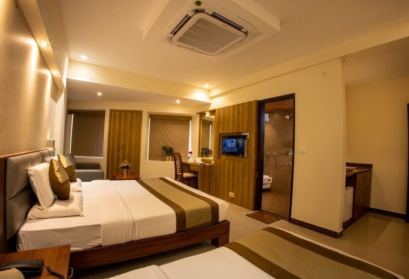 디럭스 룸, Metro Plaza Hotel By Rak Rooms, Mangaluru