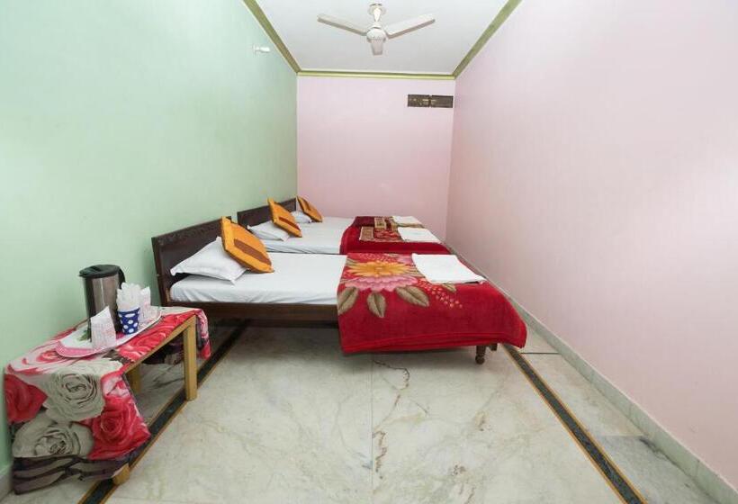 Кровать в Общей Комнате, Moonlight Homestay & Hostel