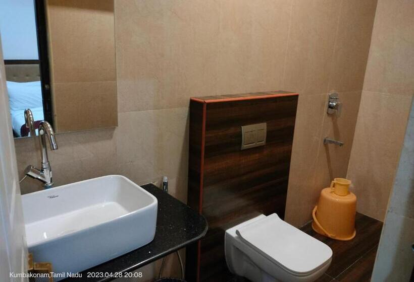 家庭套房, Sivamurugan Hotels