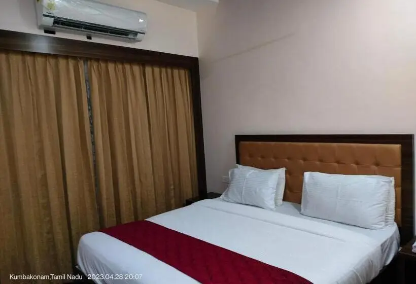Perhesviitti, Sivamurugan Hotels