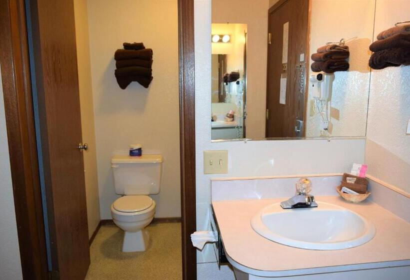 غرفة قياسية سرير كينج, Country Inn Libby