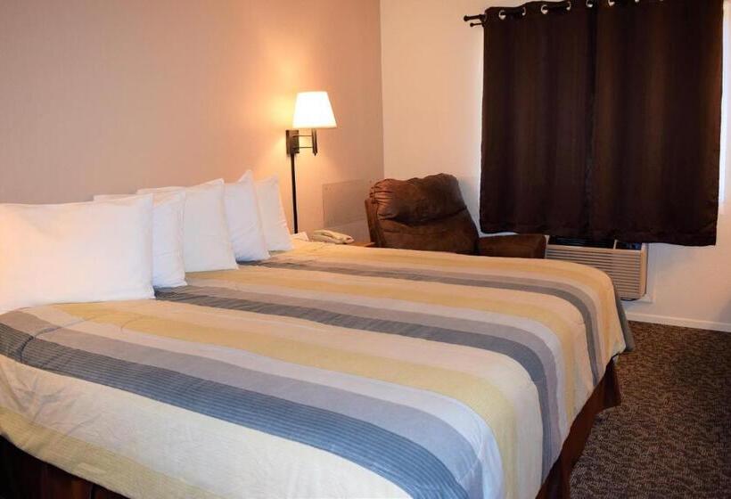 غرفة قياسية سرير كينج, Country Inn Libby