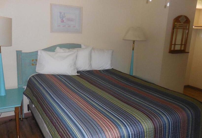 Мобильный Дом, Elkhorn Lodge