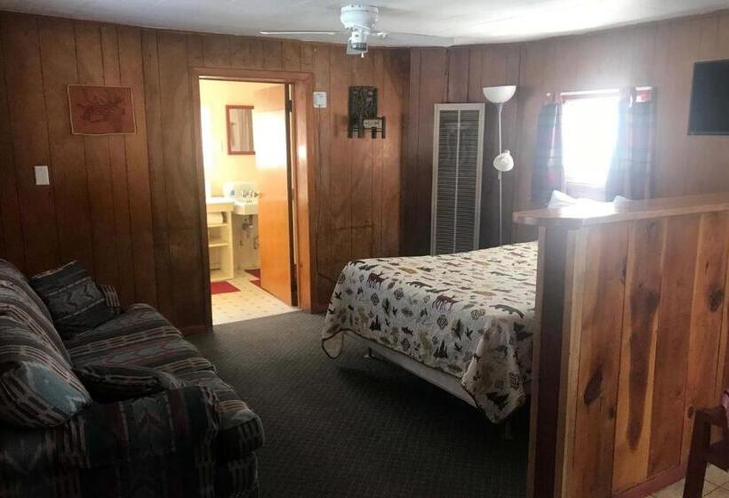 小室, Elkhorn Lodge