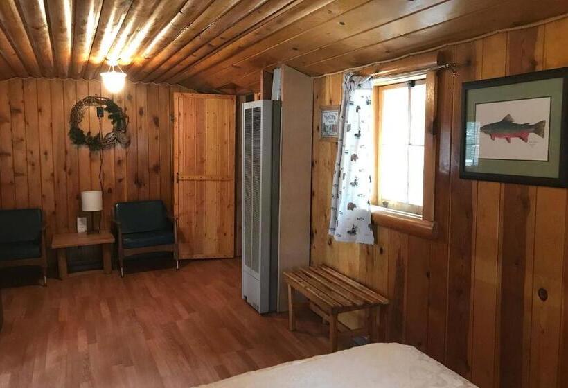 小室, Elkhorn Lodge