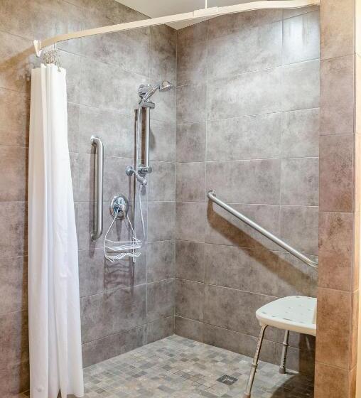 غرفة قياسية سرير كينج لذوى الإحتياجات الخاصة, Mountain Ridge Cabins & Lodging Between Bryce And Zion National Park