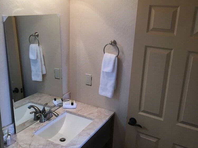 كابينة, Mountain Ridge Cabins & Lodging Between Bryce And Zion National Park