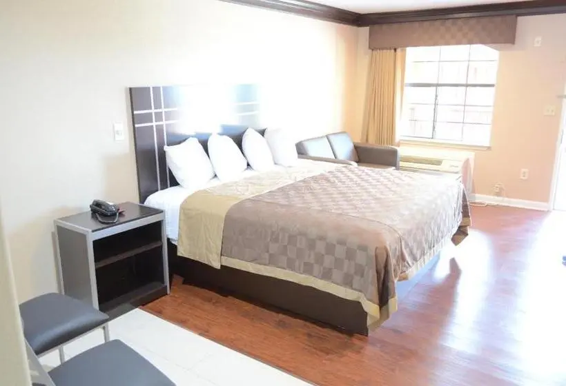 Standard-huone King-vuode, Regency Inn Humble Iah Intercontinental