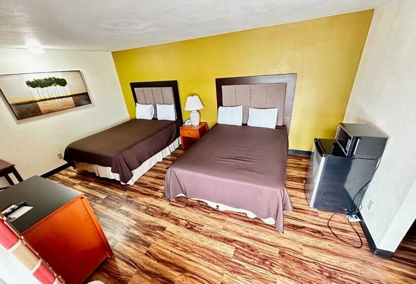 Номер Стандарт, Regency Inn Iola