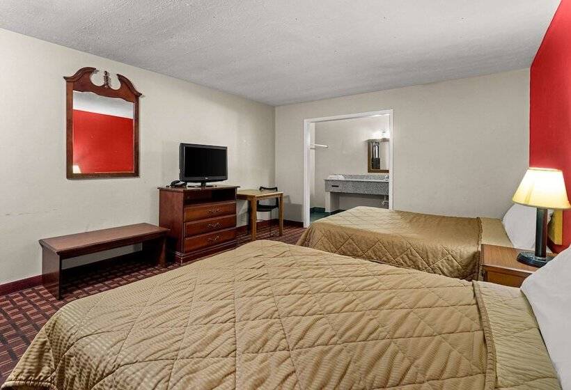带2个双人床的标准工作室, Rodeway Inn
