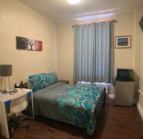 غرفة قياسية, Orange Village Hostel