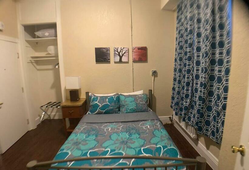 Quarto standard, Orange Village Hostel
