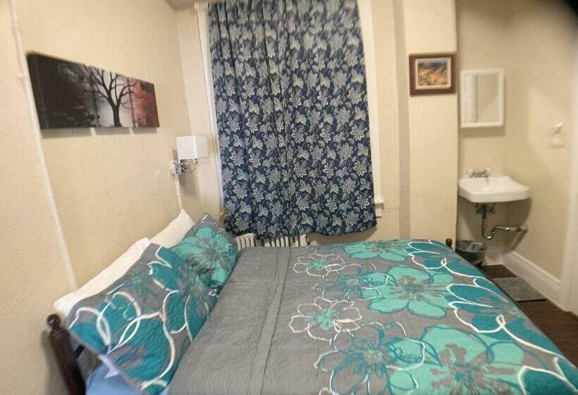 غرفة قياسية, Orange Village Hostel