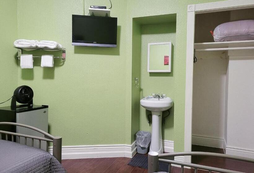 غرفة قياسية حمام مشترك, Orange Village Hostel