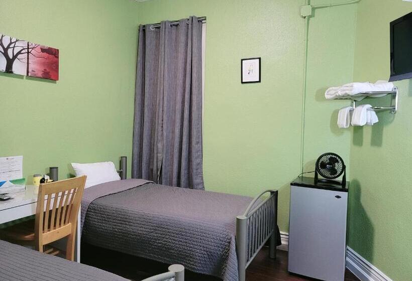 غرفة قياسية حمام مشترك, Orange Village Hostel