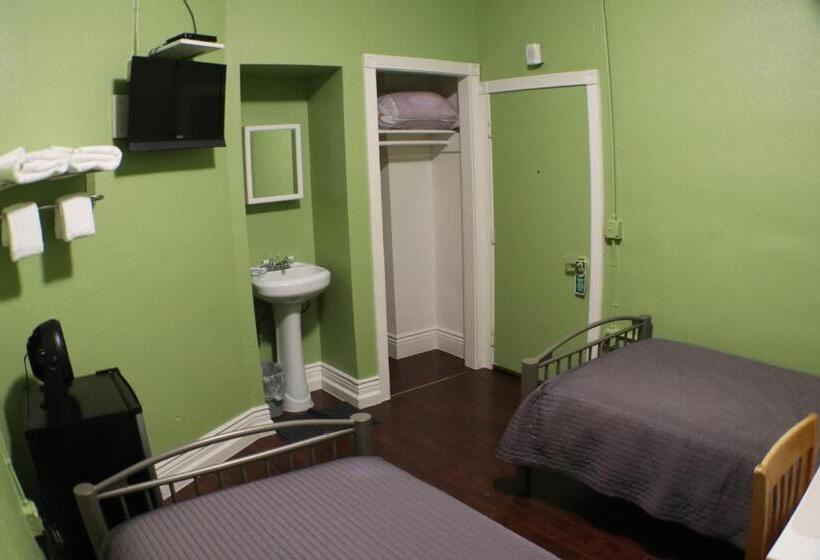 غرفة قياسية حمام مشترك, Orange Village Hostel