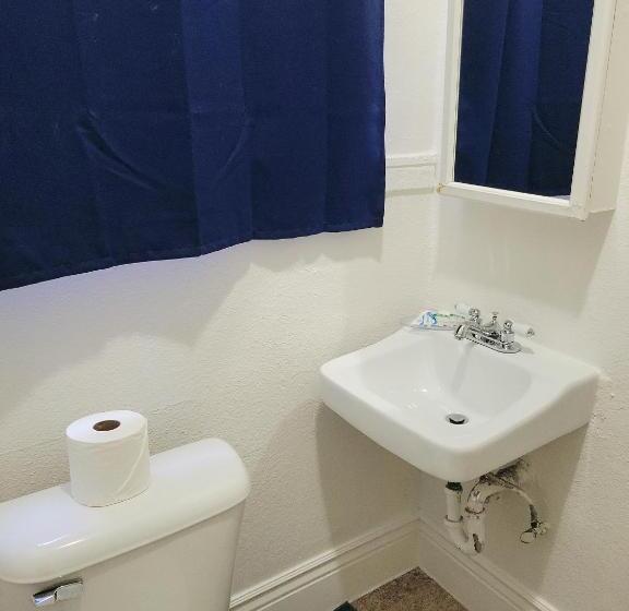 غرفة ديلوكس, Orange Village Hostel