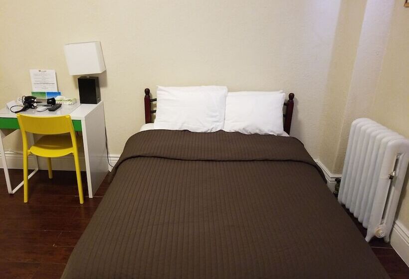 Cama em Quarto Partilhado, Orange Village Hostel