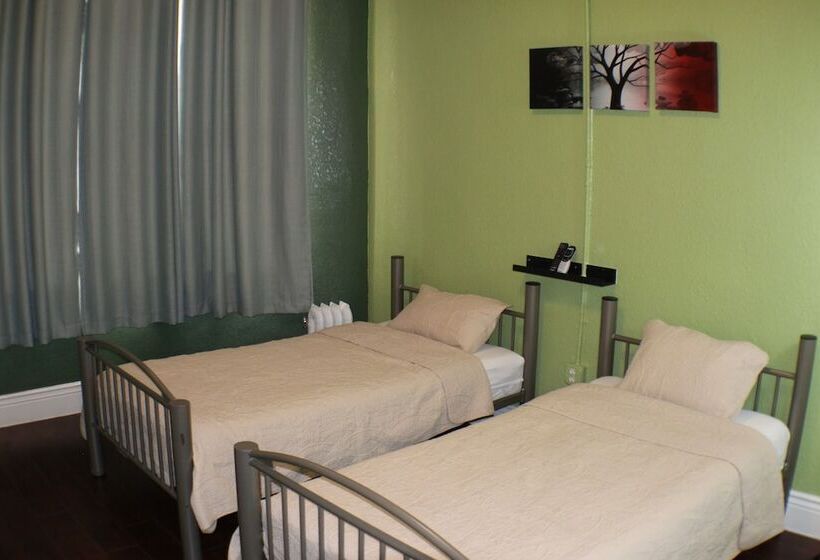 غرفة قياسية, Orange Village Hostel